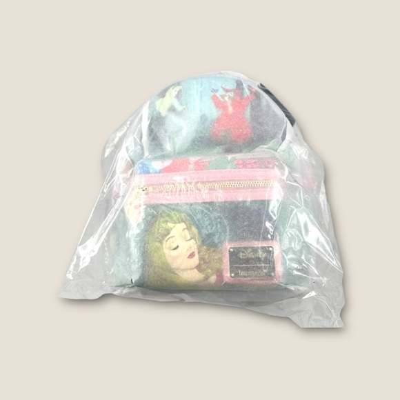 Loungefly Disney Princess Sleeping Beauty Scene Mini Backpack NEW/ sealed - Picture 8 of 10